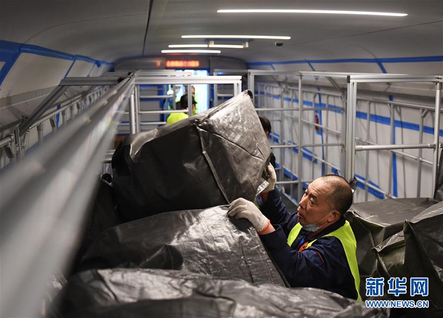 你的快递乘坐高铁来了!铁路部门启动“双11”电商黄金周运输